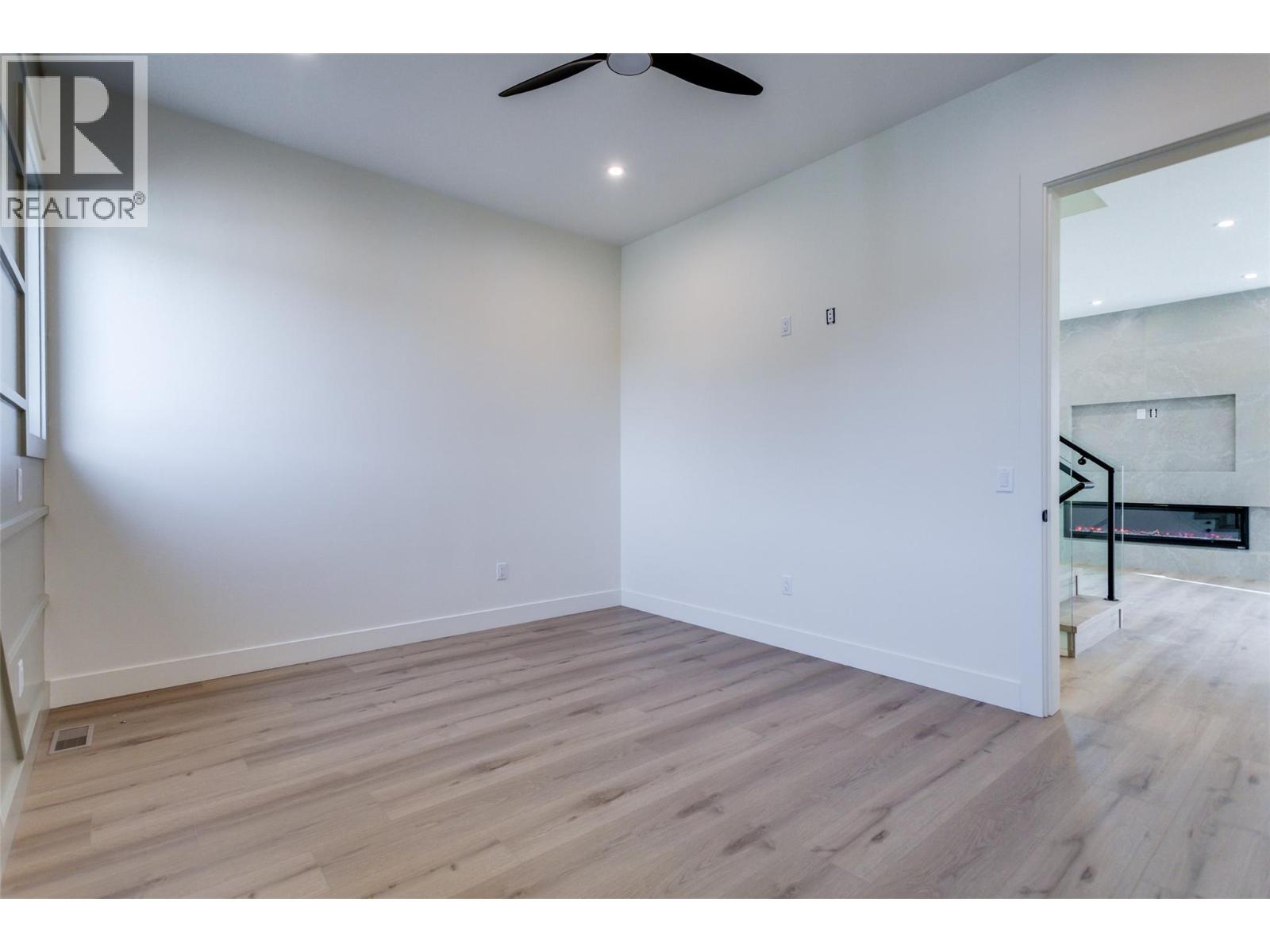 970 Lawson Avenue Unit# 3 Lot# 3, Kelowna, British Columbia V1Y 6T1 - Photo 42 - 10376124