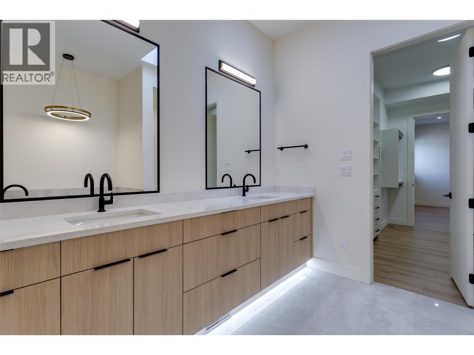 970 Lawson Avenue Unit# 3 Lot# 3, Kelowna, British Columbia V1Y 6T1 - Photo 47 - 10376124
