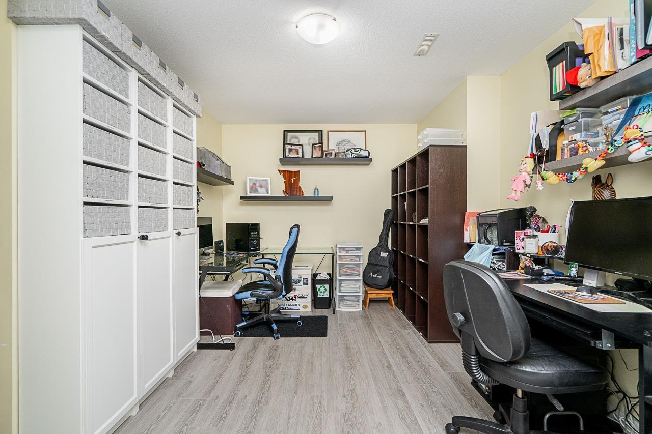 1 19250 65 Avenue, Surrey, British Columbia V4N 5R7 - Photo 33 - R3155532