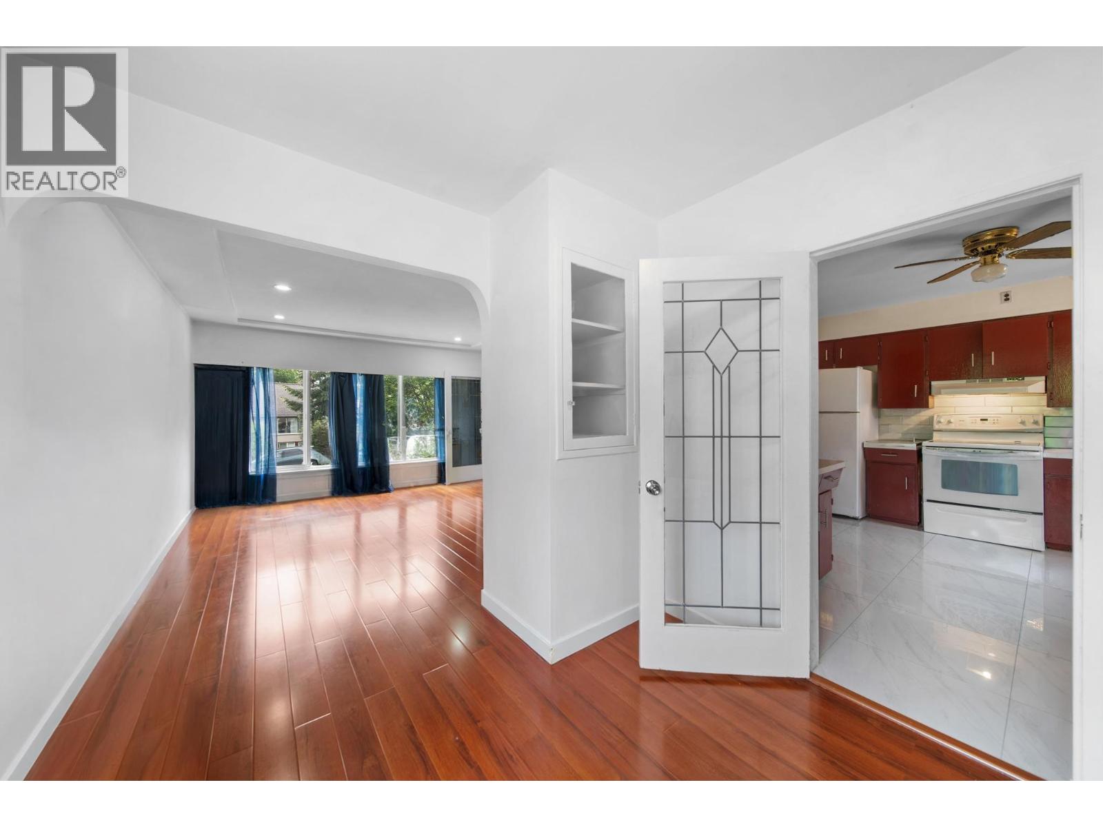 523 Kelly Street, New Westminster, British Columbia V3L 3V1 - Photo 10 - R3159161