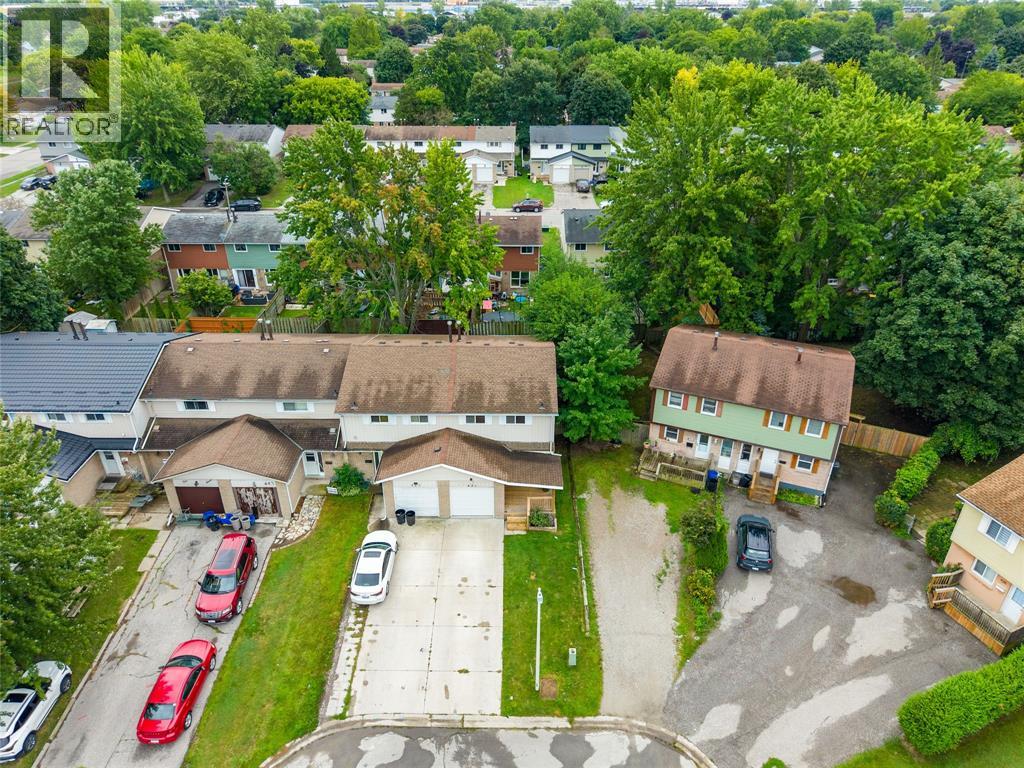 441 Cardiff Place, Sarnia, Ontario  N7S 4C7 - Photo 28 - 26020815