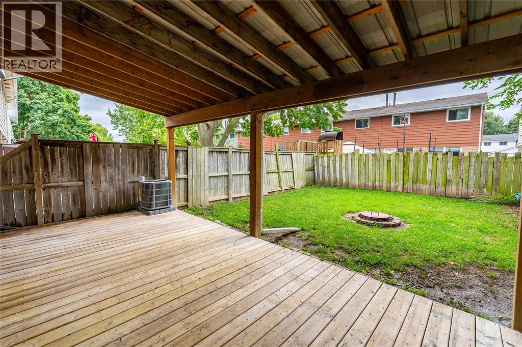 441 Cardiff Place, Sarnia, Ontario  N7S 4C7 - Photo 24 - 26020815