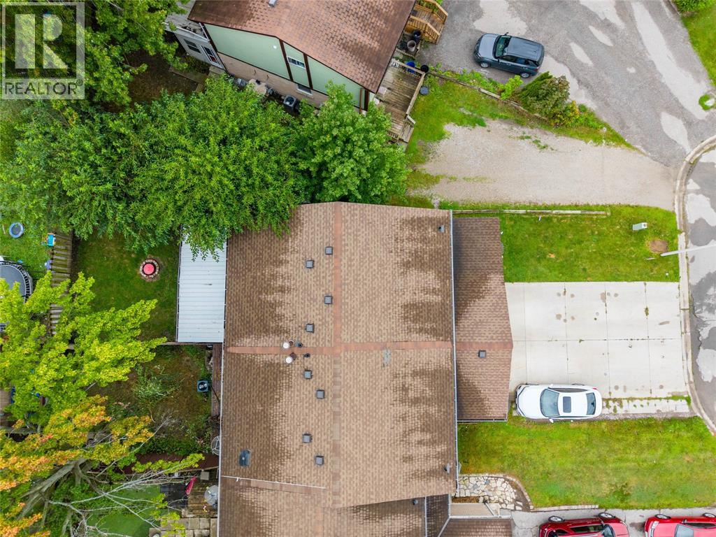 441 Cardiff Place, Sarnia, Ontario  N7S 4C7 - Photo 30 - 26020815