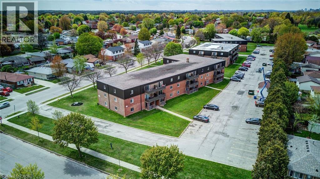 390 Admiral Drive Unit# 307, London, Ontario  N5V 3C2 - Photo 2 - 40847436