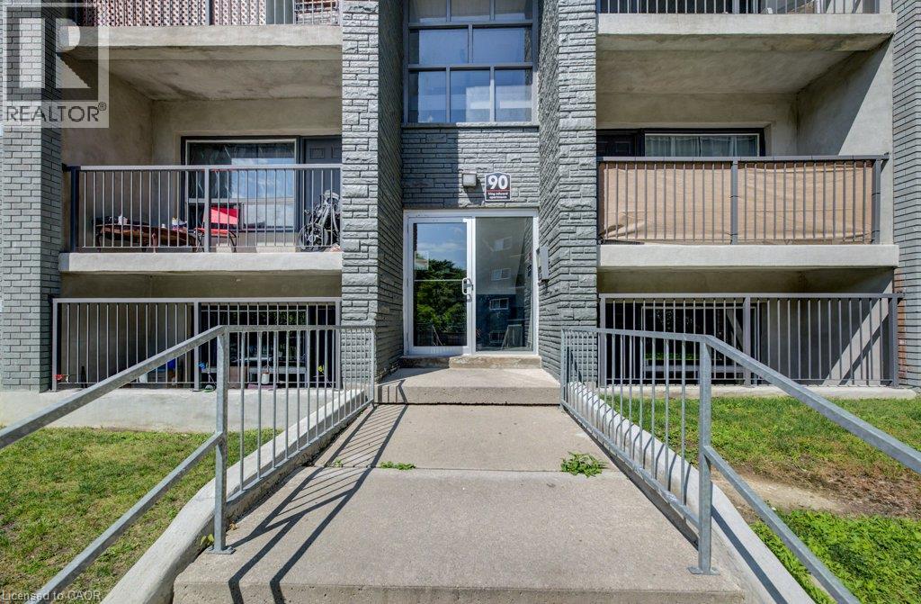 90 King Edward Avenue Unit# 6, London, Ontario  N5Z 3S9 - Photo 2 - 40851564