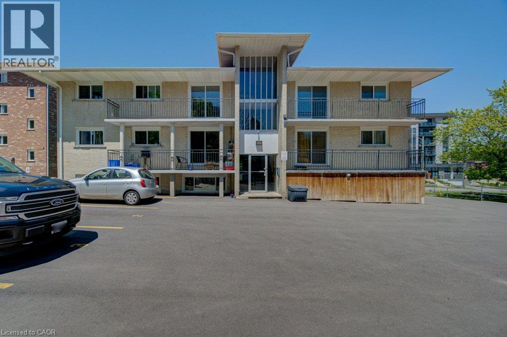 317 Erb Street W Unit# 11, Waterloo, Ontario  N2L 1W4 - Photo 5 - 40854829