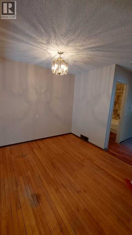 821 Whitemont Drive NE, Calgary, Alberta  T1Y 3S6 - Photo 10 - A2313285