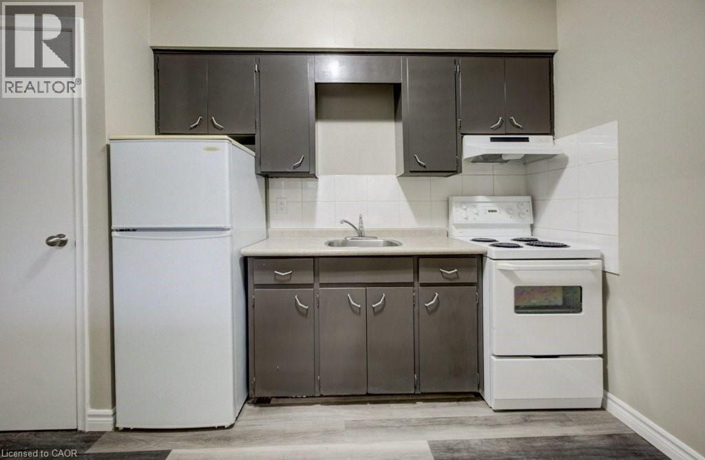628 Victoria Street S Unit# 6, Kitchener, Ontario  N2M 3B1 - Photo 7 - 40830838