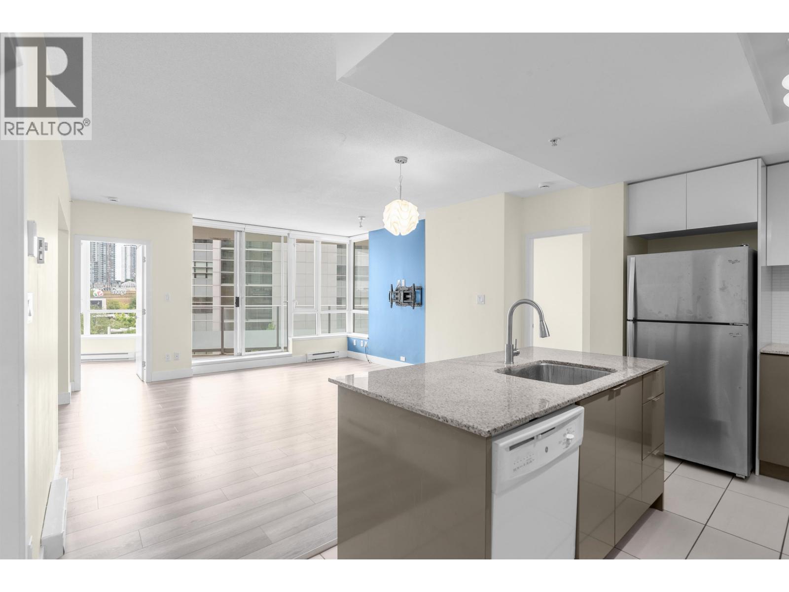509 4808 Hazel Street, Burnaby, British Columbia  V5H 0A2 - Photo 3 - R3158388