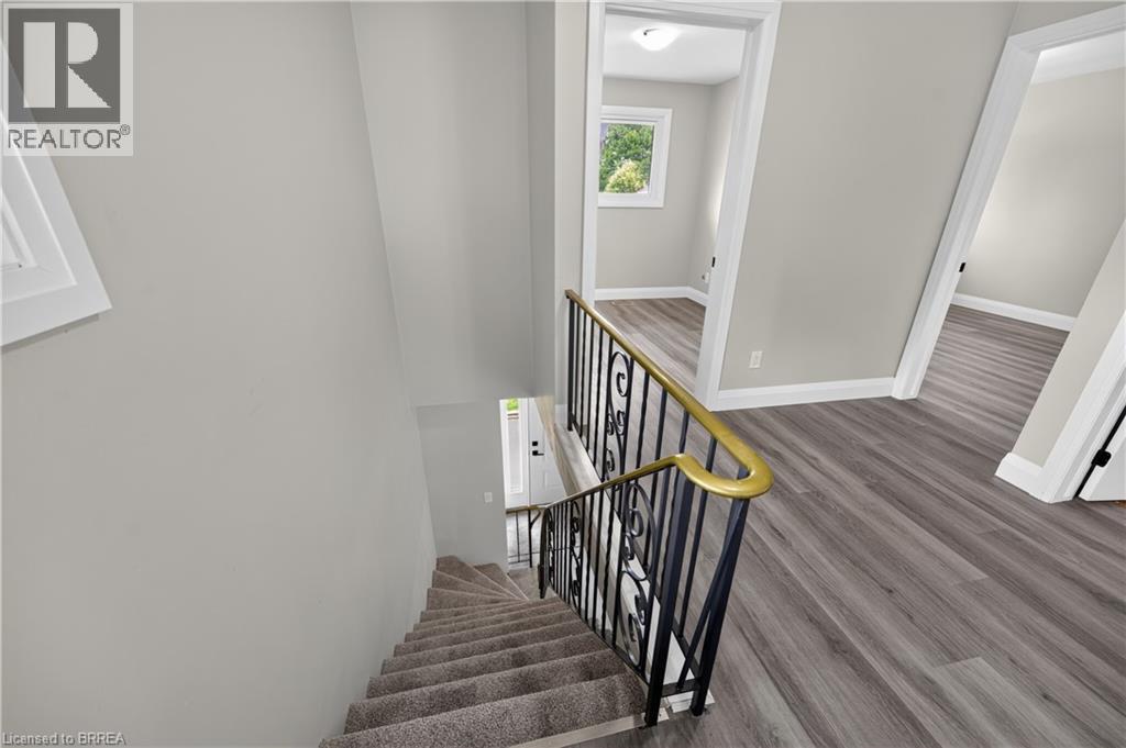 10 Elmwood Avenue, Brantford, Ontario  N3R 2J8 - Photo 27 - 40857012