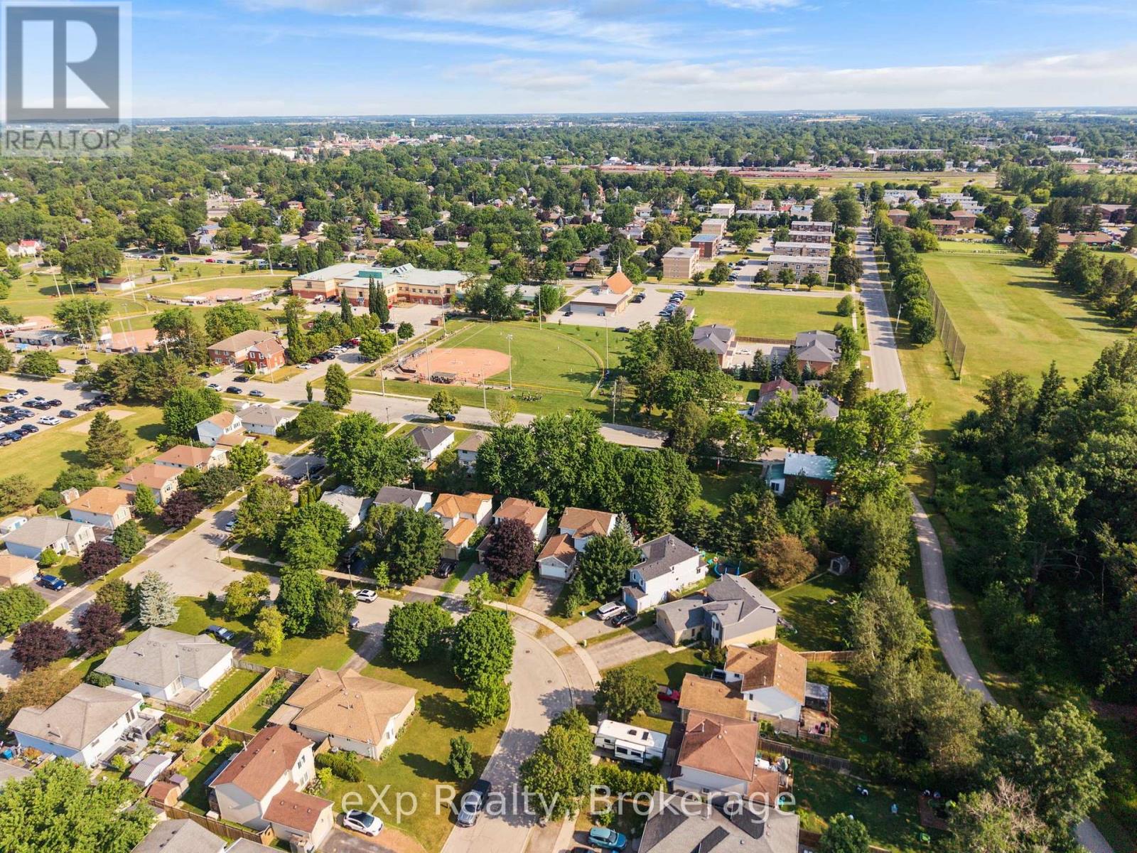 20 Edison Crescent, Stratford, Ontario  N5A 7V1 - Photo 45 - X13716736