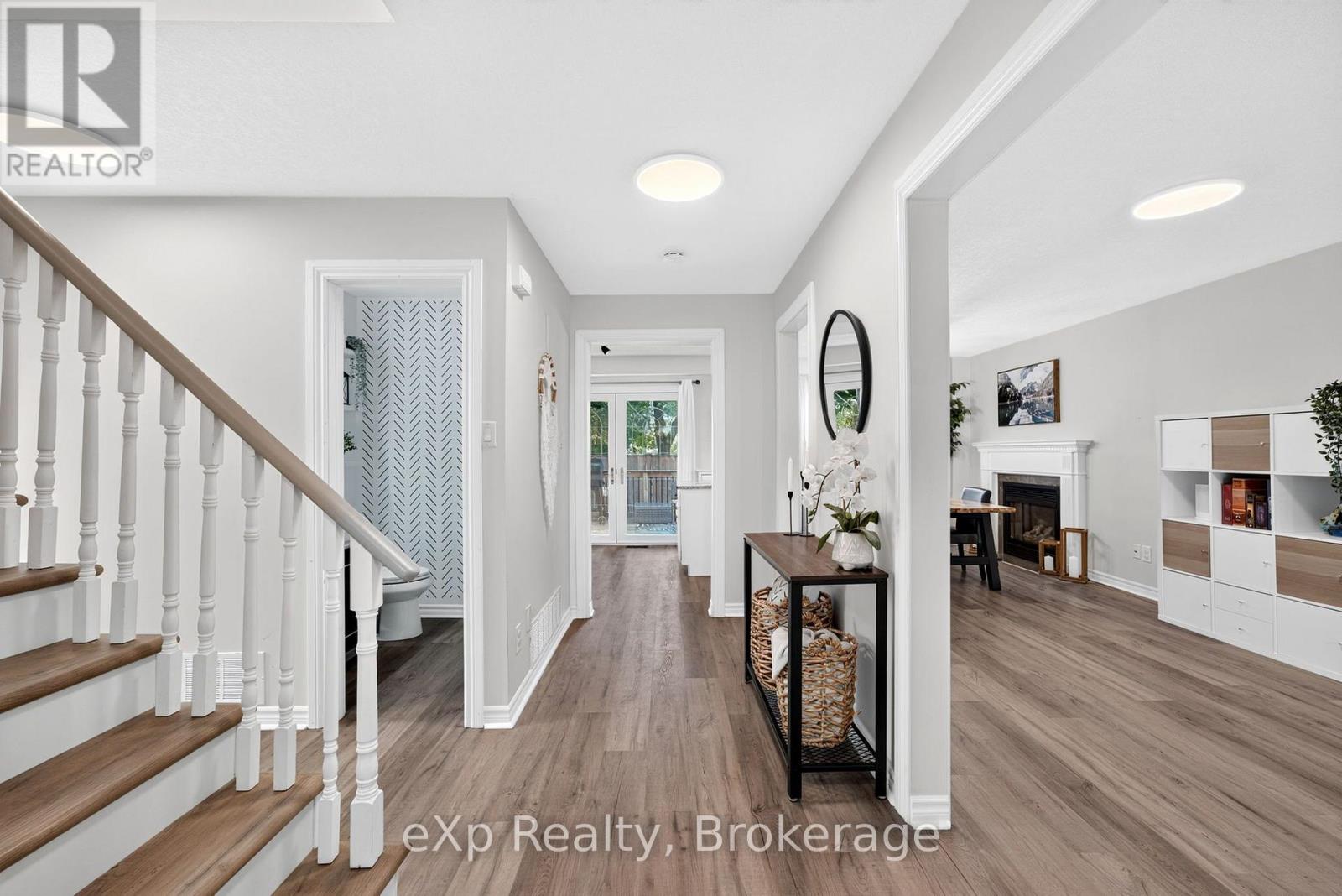 20 Edison Crescent, Stratford, Ontario  N5A 7V1 - Photo 5 - X13716736