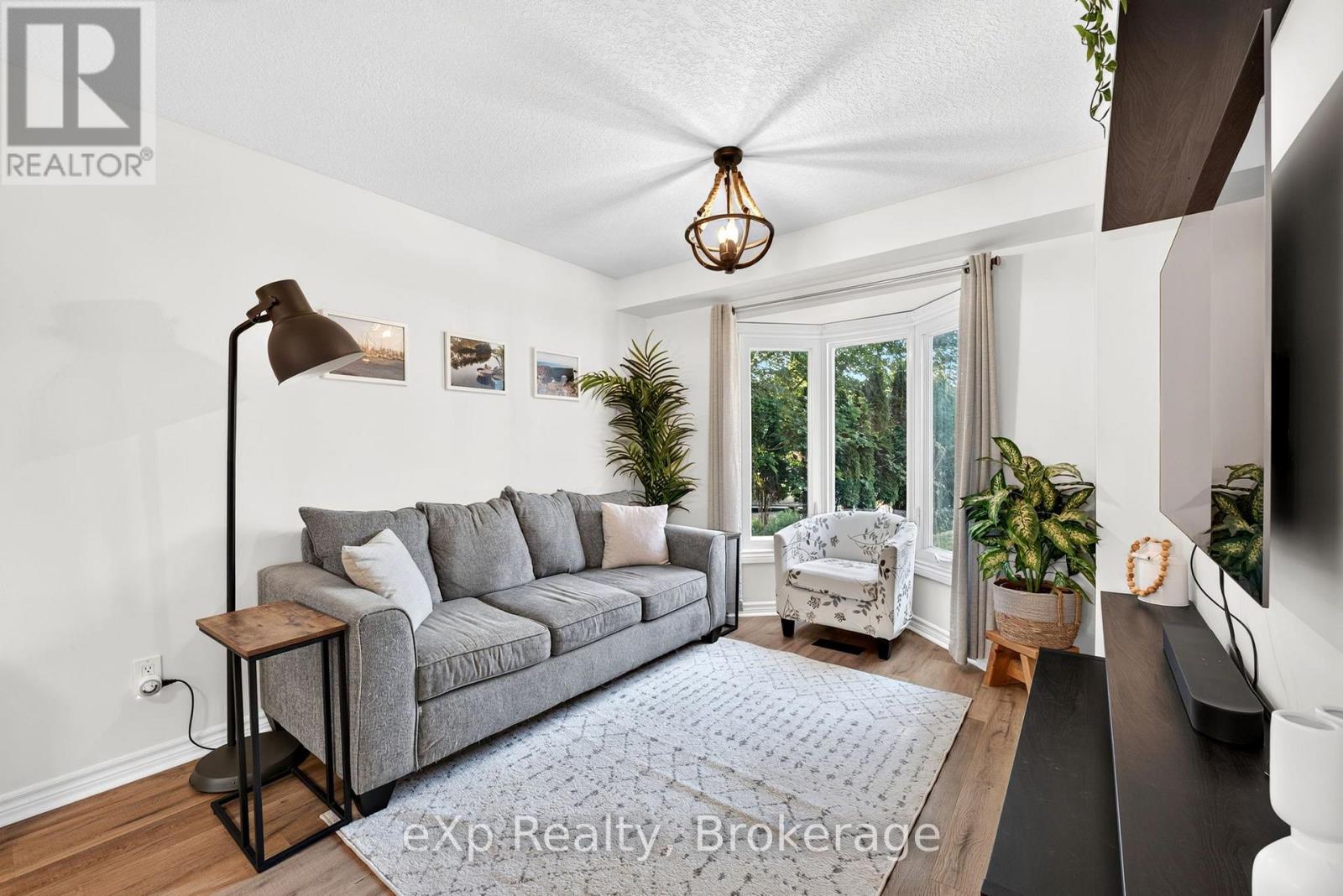 20 Edison Crescent, Stratford, Ontario  N5A 7V1 - Photo 6 - X13716736