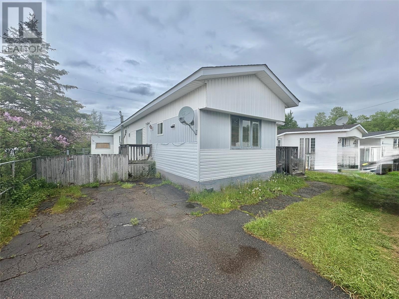24 Eltero Park, Bishop's Falls, Newfoundland & Labrador