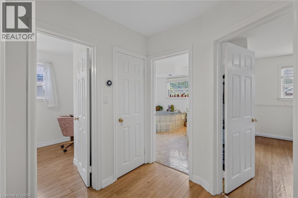 66 Paling Court, Hamilton, Ontario  L8H 5J2 - Photo 15 - 40854527