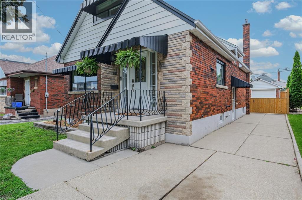 66 Paling Court, Hamilton, Ontario  L8H 5J2 - Photo 4 - 40854527