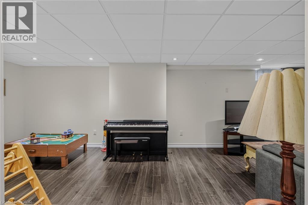 66 Paling Court, Hamilton, Ontario  L8H 5J2 - Photo 33 - 40854527