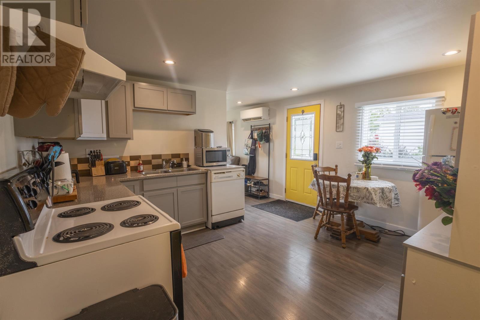 11 Cartier Avenue, Cornwall, Prince Edward Island  C0A 1H5 - Photo 12 - 202621408