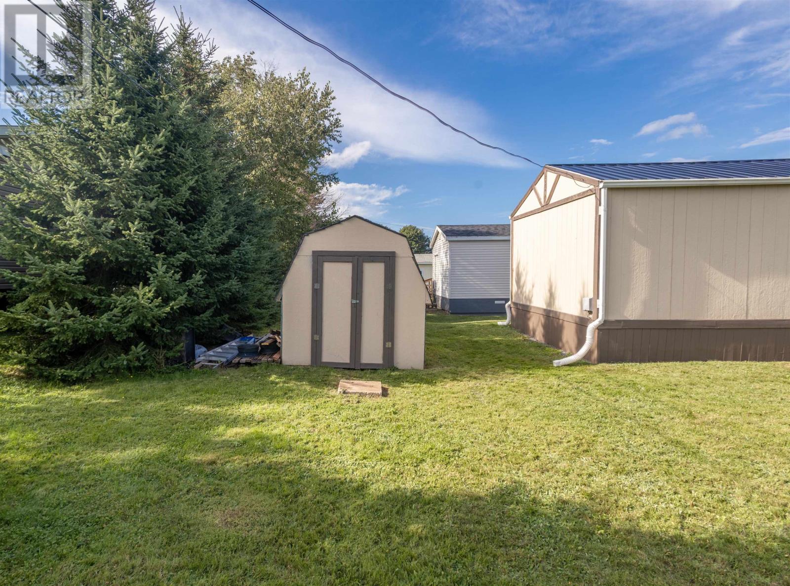 11 Cartier Avenue, Cornwall, Prince Edward Island  C0A 1H5 - Photo 21 - 202621408