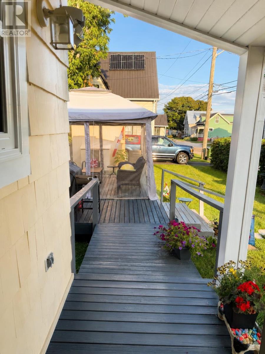 31 Russell Street, Summerside, Prince Edward Island  C1N 2T4 - Photo 16 - 202621568