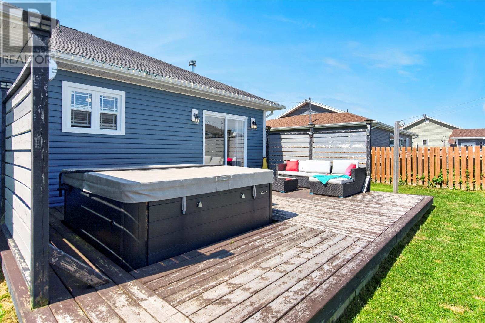 5 Bishop Street, Upper Island Cove — photo 33