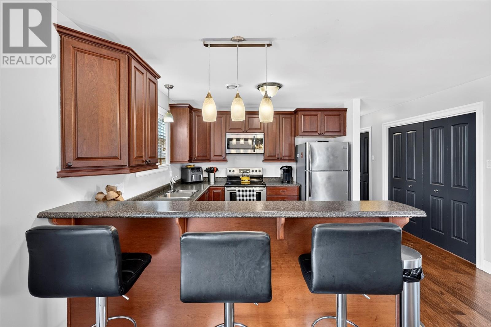 5 Bishop Street, Upper Island Cove — photo 7