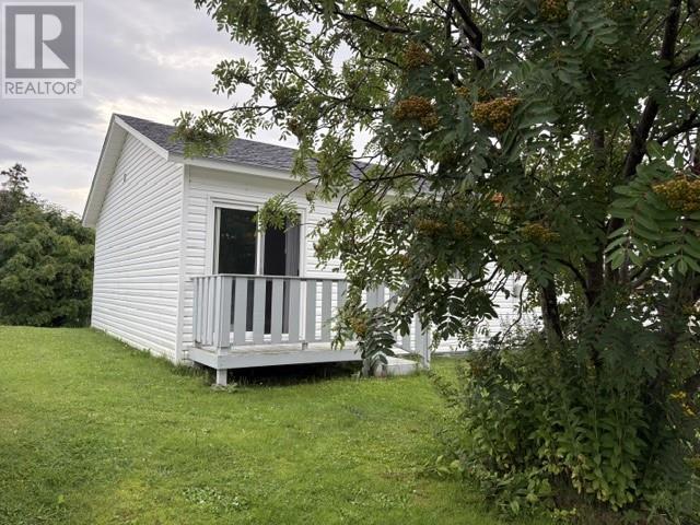 8 Millbrook Lane, Kippens — photo 2
