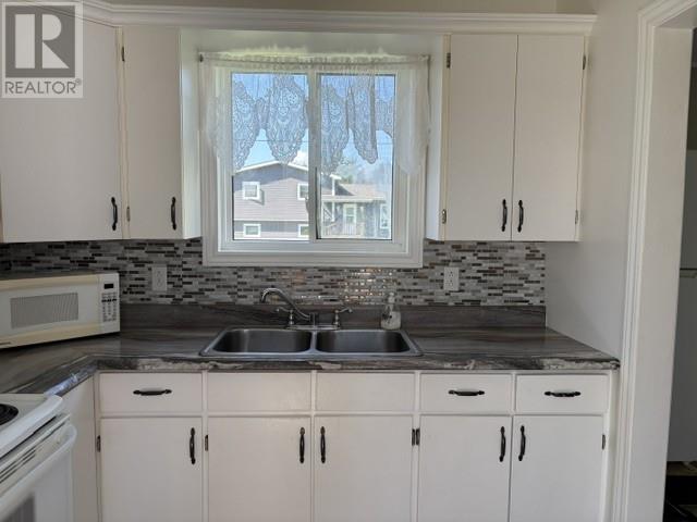 8 Millbrook Lane, Kippens — photo 8