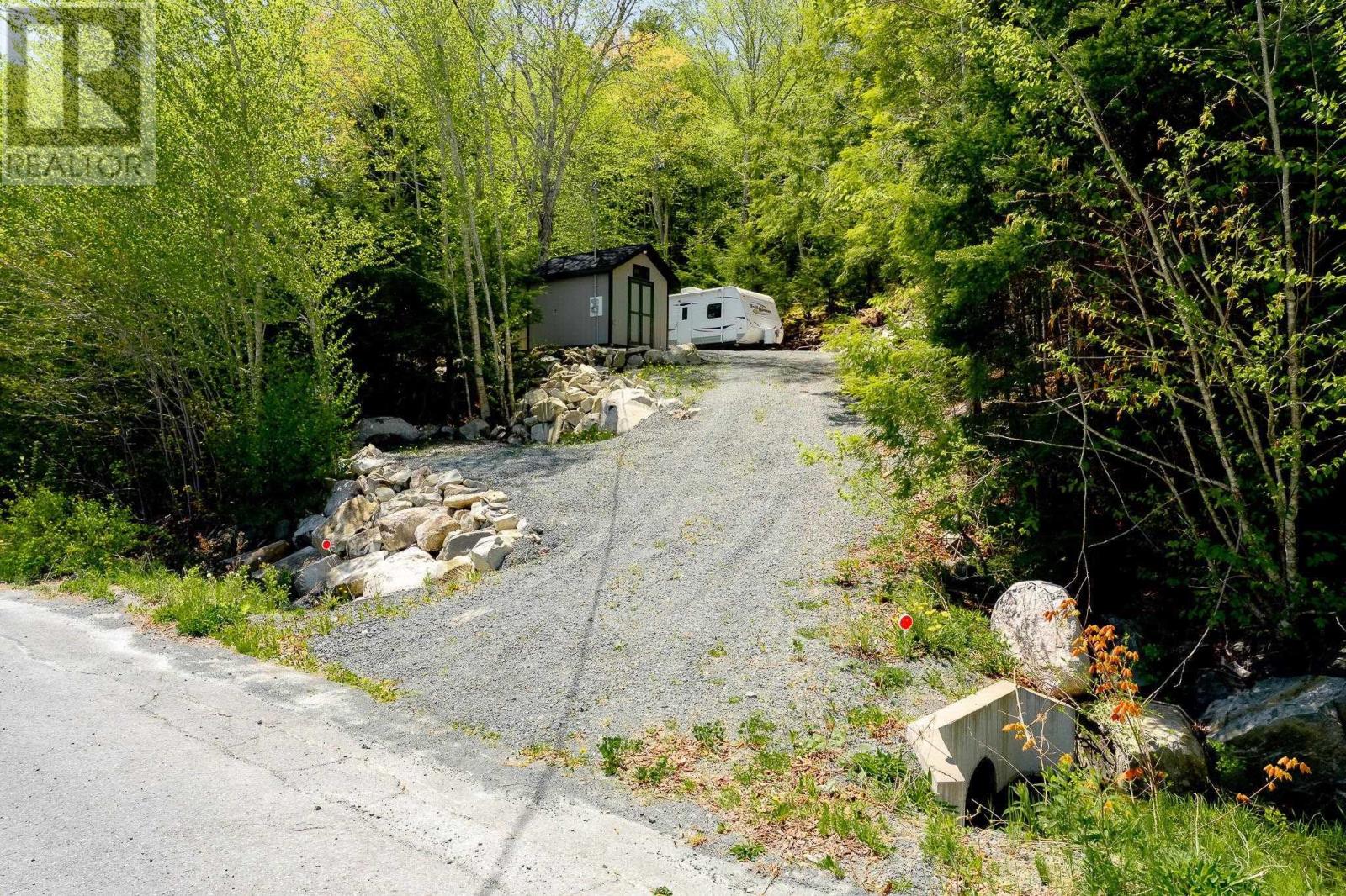 71 Echo Forest Drive, Lake Echo, Nova Scotia  B3E 1A2 - Photo 2 - 202612637
