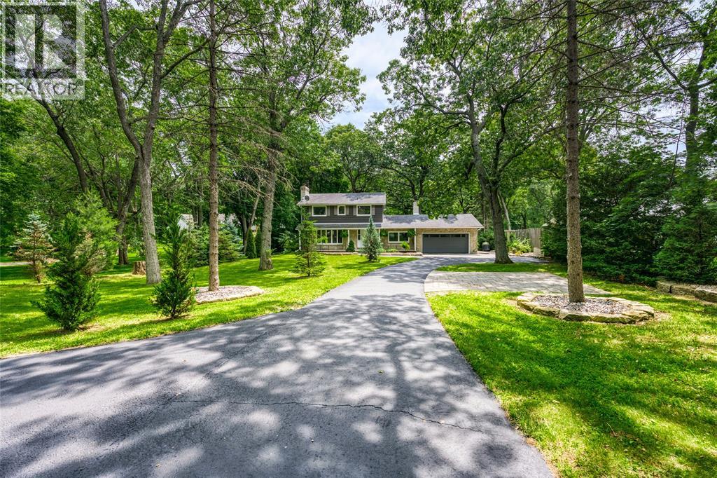 1573 Lakeshore Road