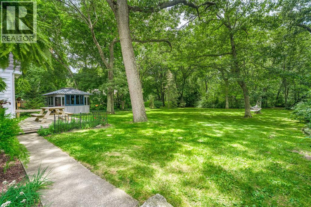 1573 Lakeshore Road, Sarnia, Ontario  N7X 1B3 - Photo 7 - 26020671