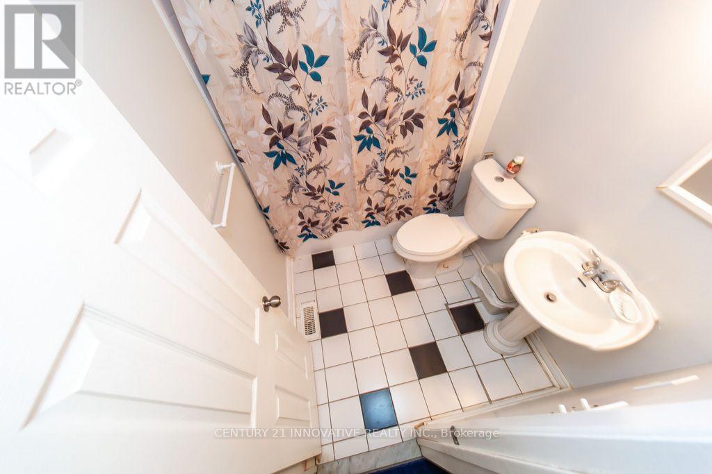 48 Dunthorne Court, Toronto, Ontario  M1B 2S9 - Photo 32 - E13715900