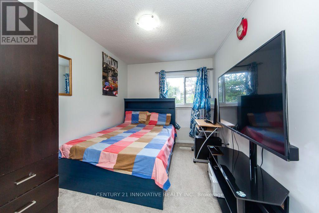 48 Dunthorne Court, Toronto, Ontario  M1B 2S9 - Photo 26 - E13715900
