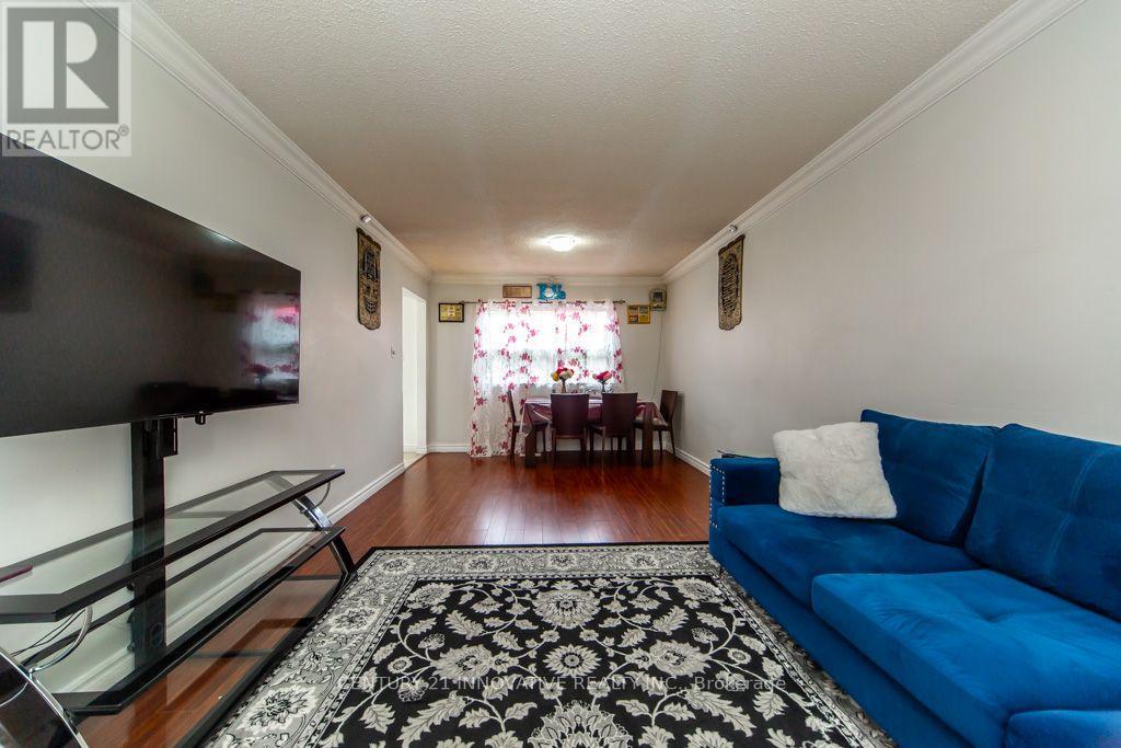48 Dunthorne Court, Toronto, Ontario  M1B 2S9 - Photo 7 - E13715900