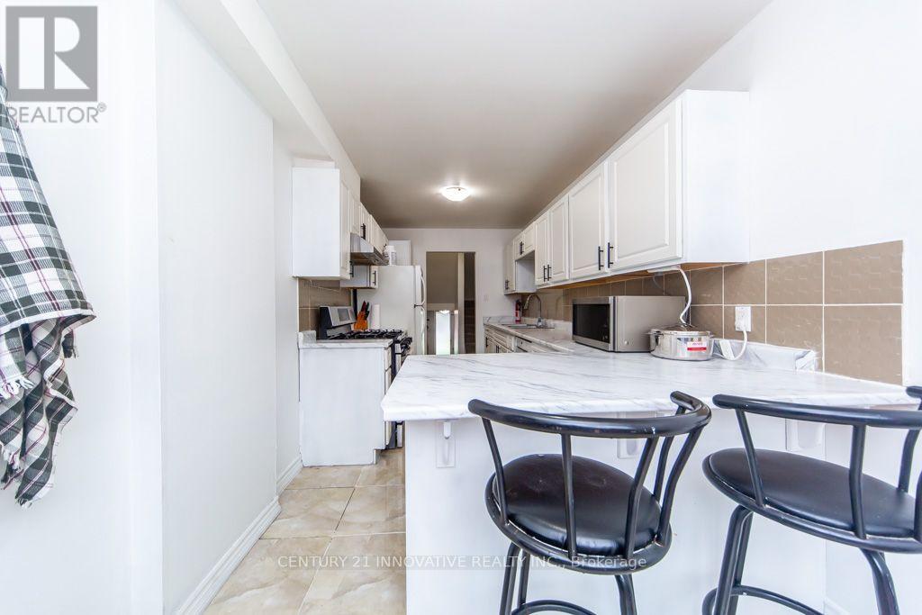 48 Dunthorne Court, Toronto, Ontario  M1B 2S9 - Photo 17 - E13715900