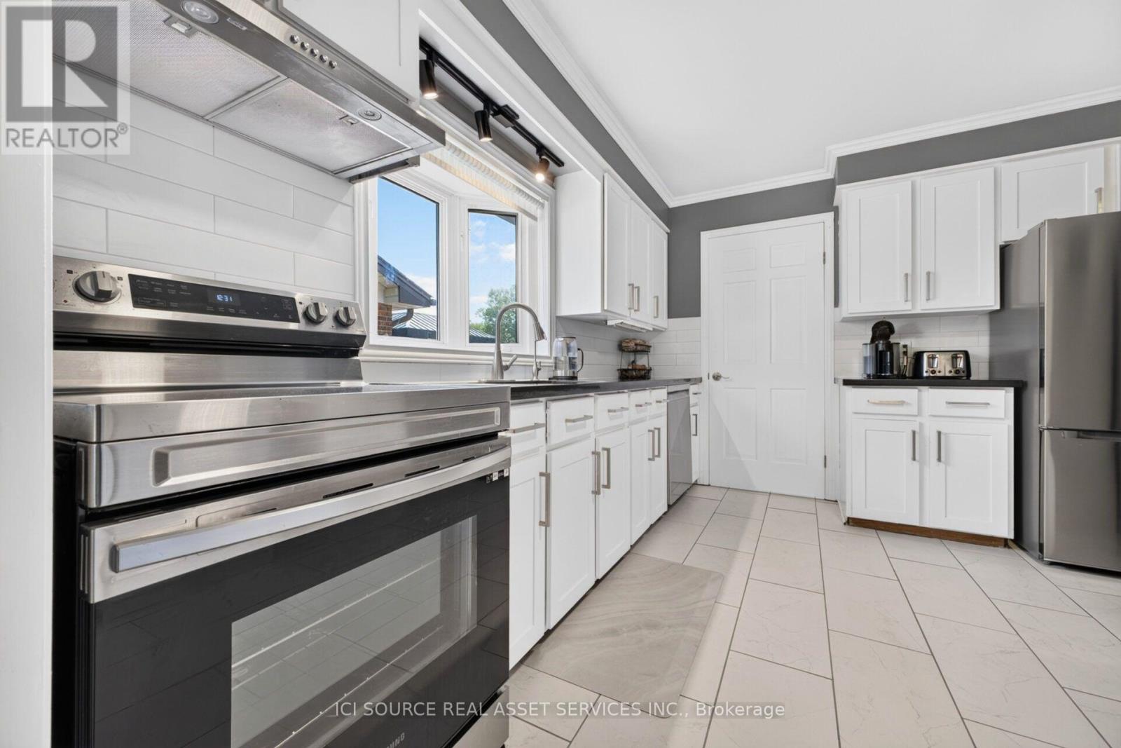 6998 Glengowan Crescent, Niagara Falls, Ontario  L2J 3R8 - Photo 13 - X13564898