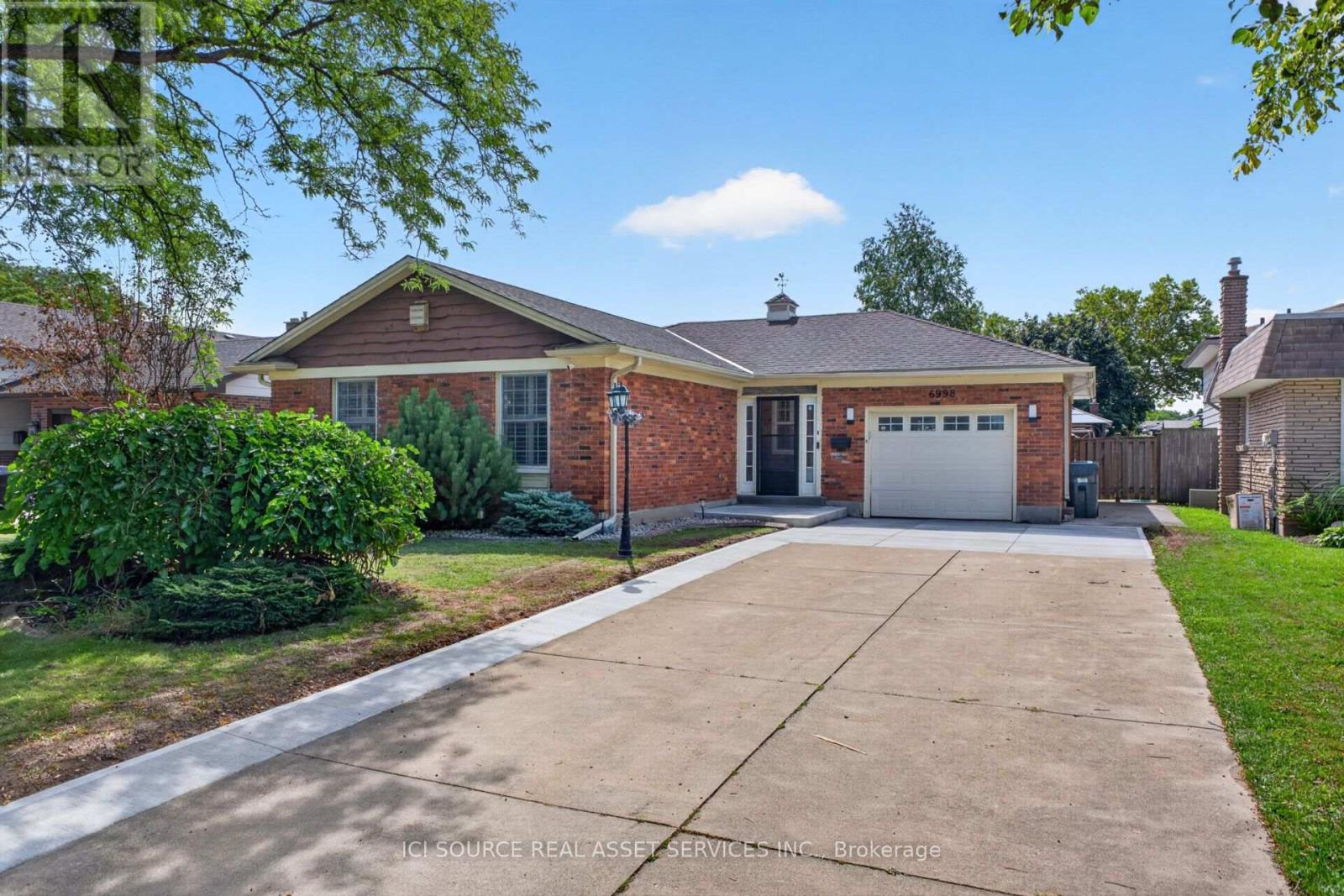 6998 GLENGOWAN CRESCENT, Niagara Falls, Ontario