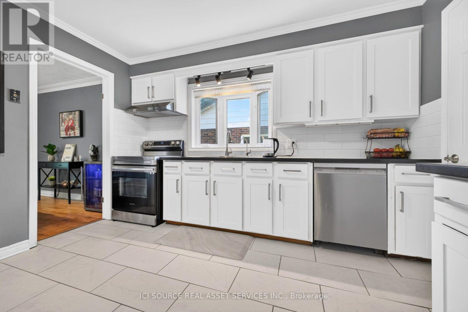 6998 Glengowan Crescent, Niagara Falls, Ontario  L2J 3R8 - Photo 11 - X13564898