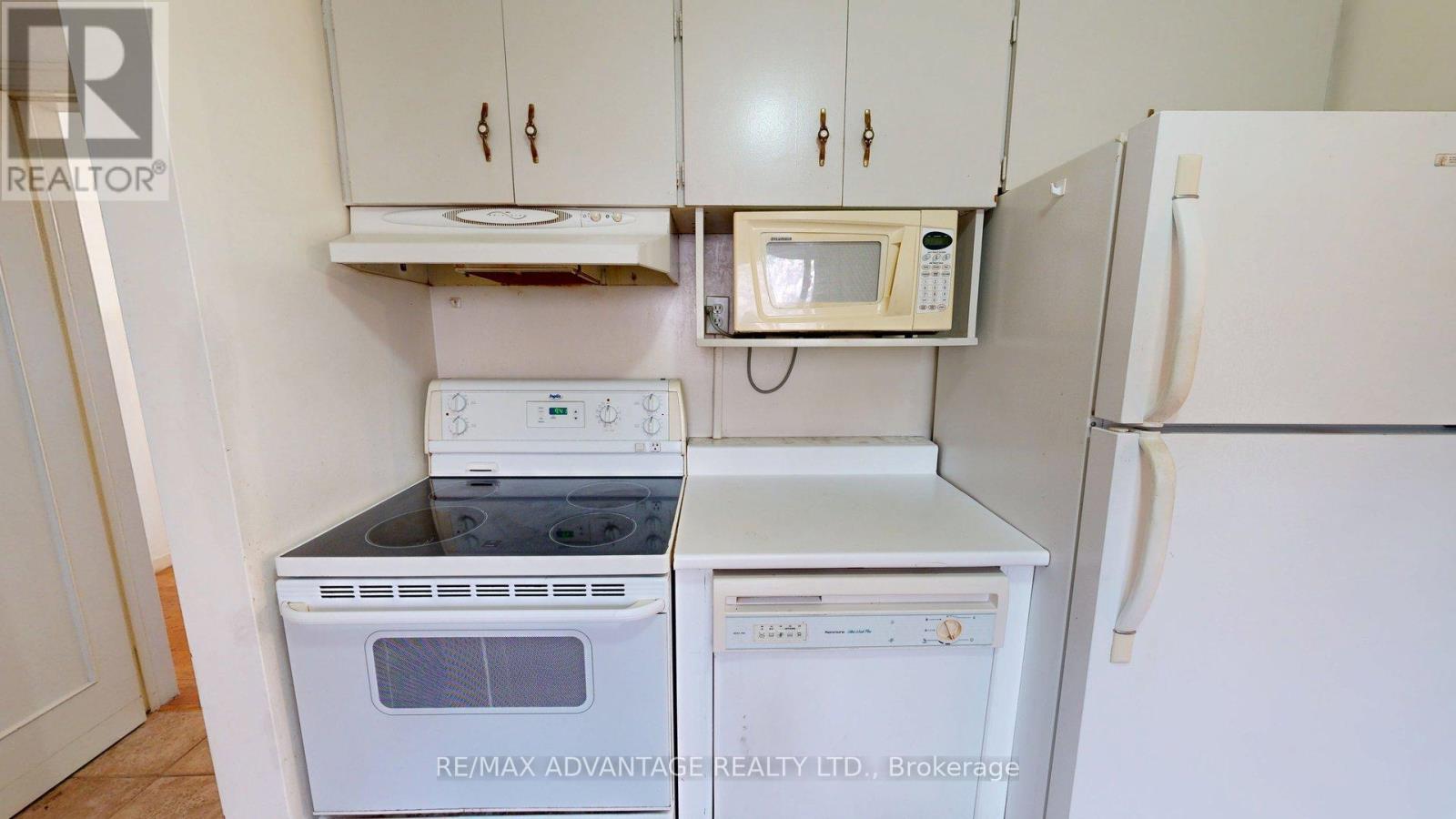 485 Chiddington Avenue, London South, Ontario  N6C 2W1 - Photo 9 - X13560434