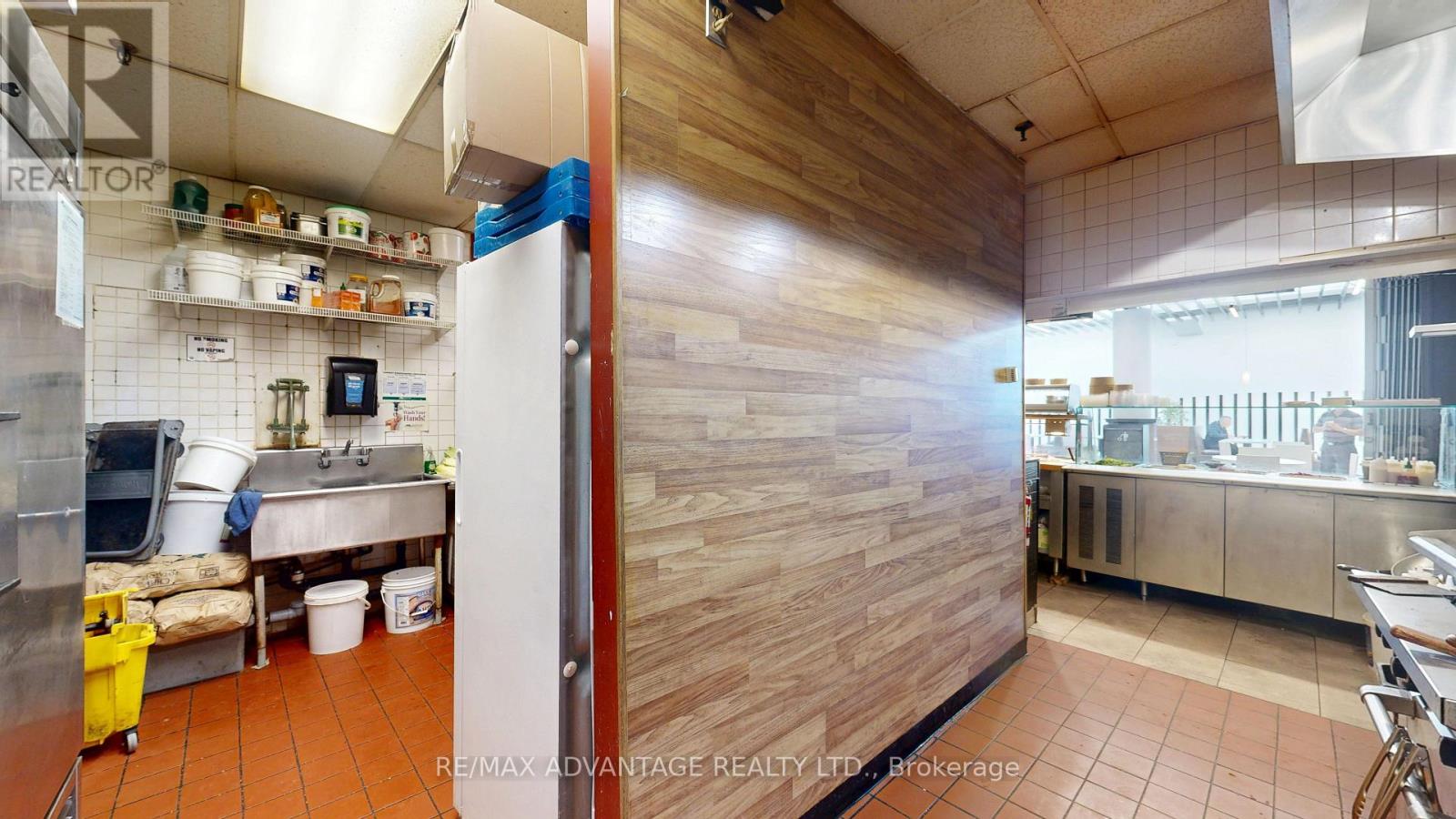 5 - 142 Fullarton Street, London East, Ontario  N6A 5P3 - Photo 14 - X13652592