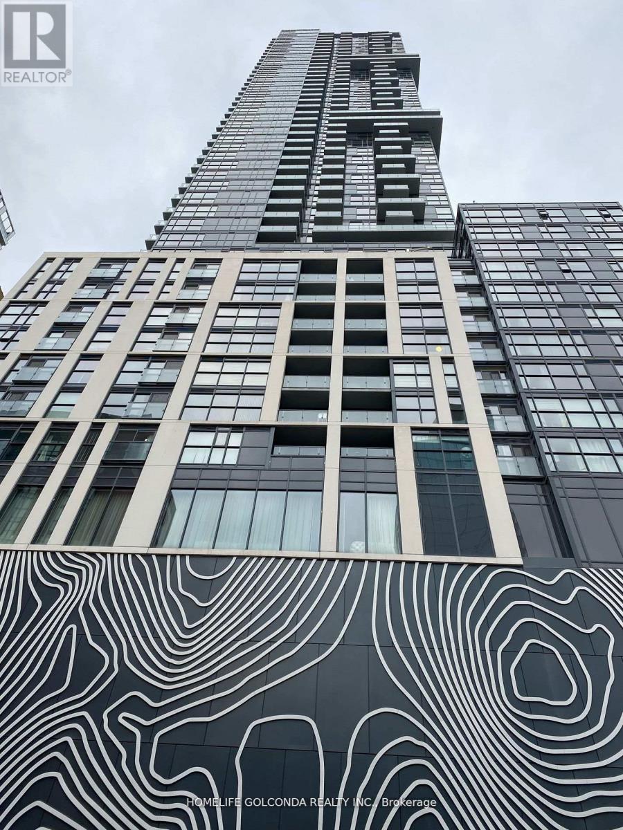 1813 - 87 PETER STREET, Toronto, Ontario