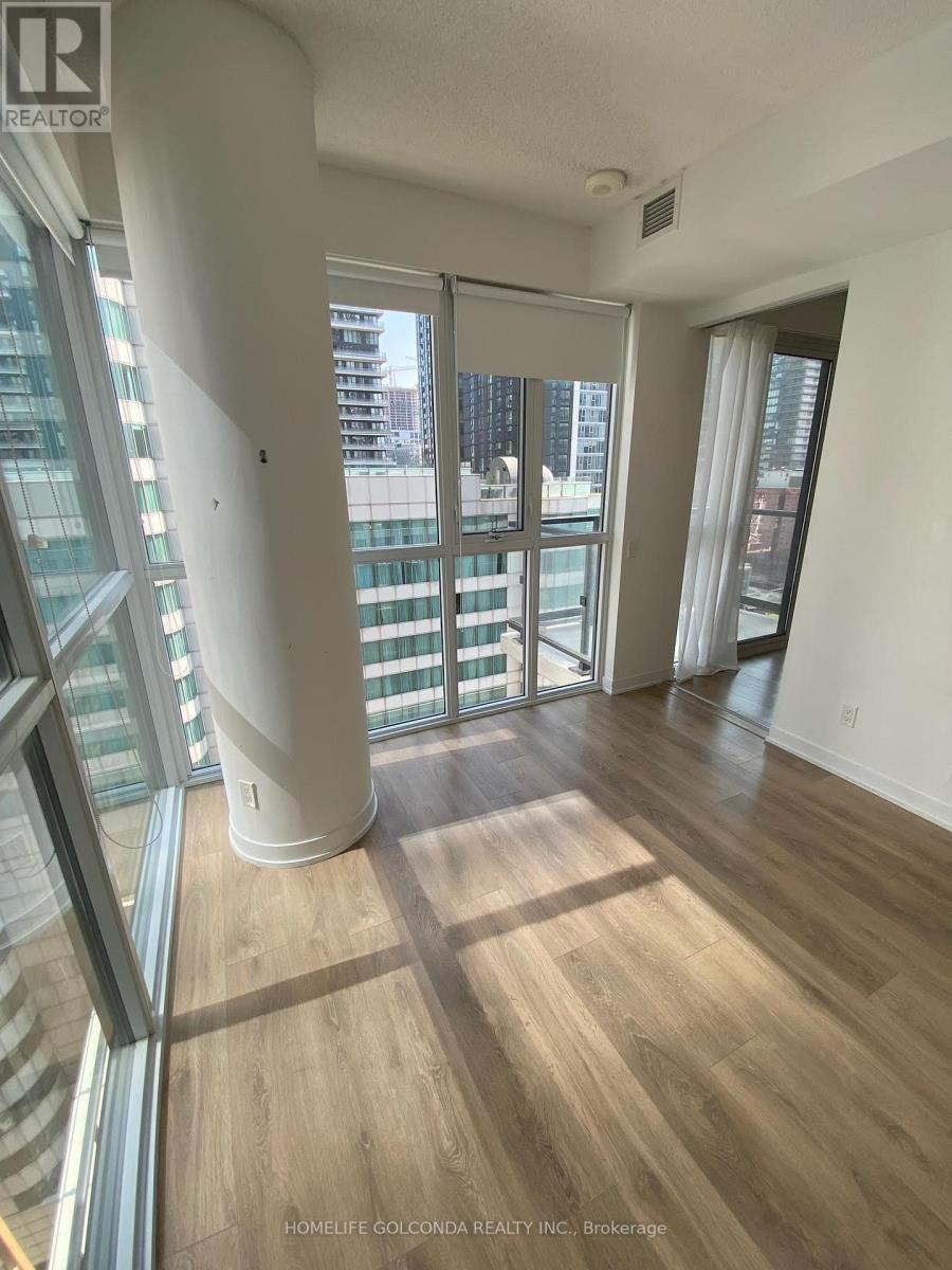 1813 - 87 Peter Street, Toronto, Ontario  M5V 0P1 - Photo 8 - C13684966
