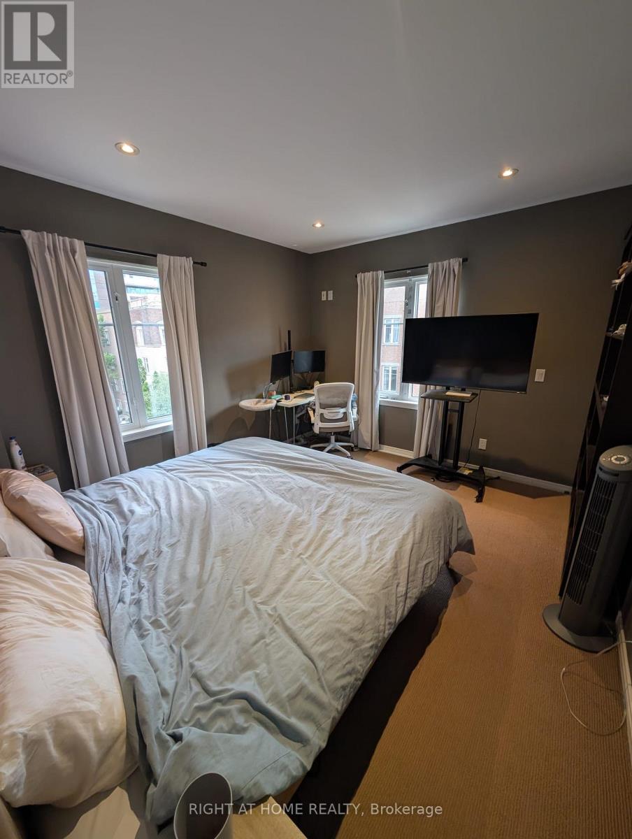 425 - 34 Western Battery Road, Toronto, Ontario  M6K 3N9 - Photo 15 - C13636048
