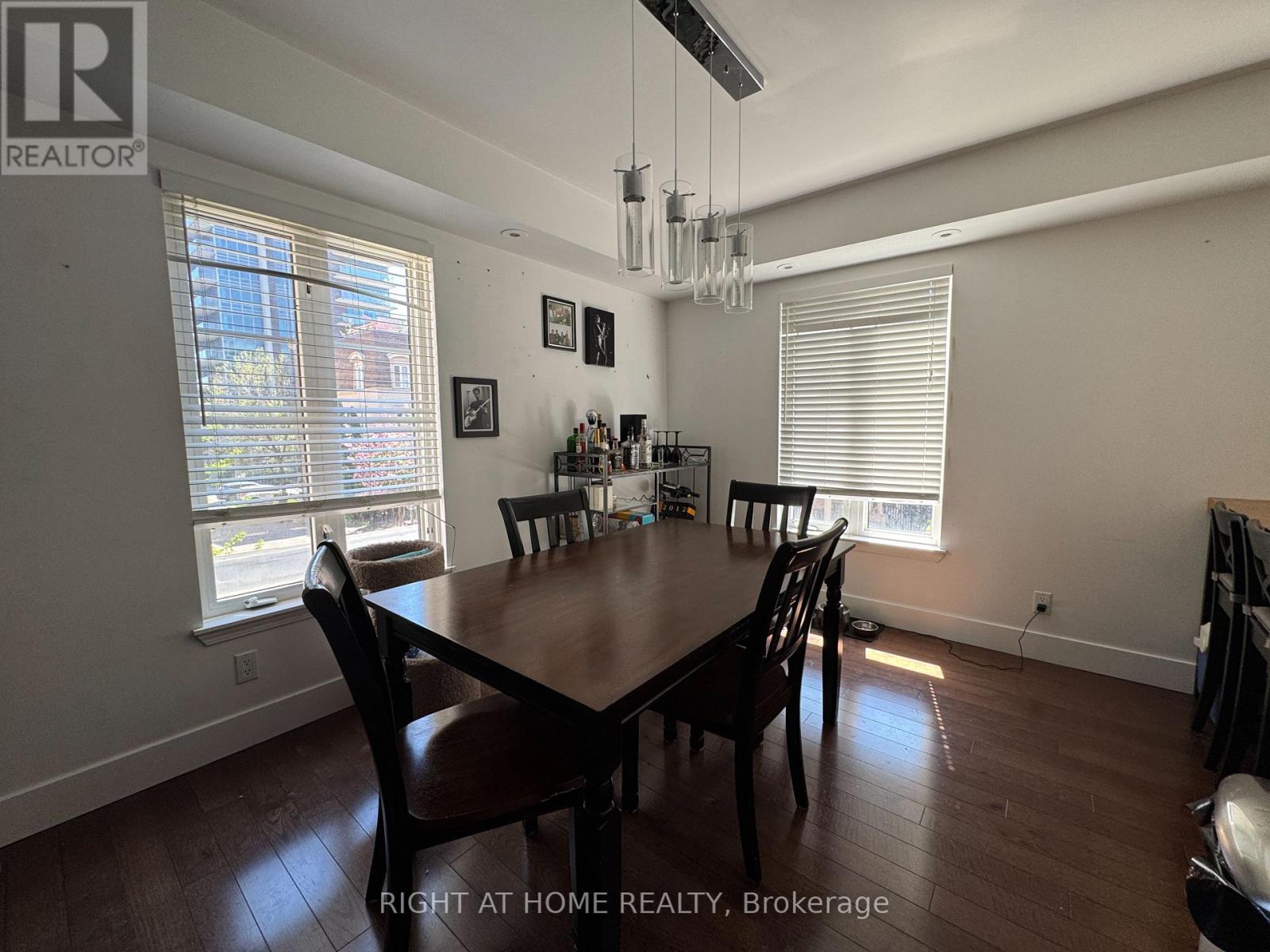 425 - 34 Western Battery Road, Toronto, Ontario  M6K 3N9 - Photo 9 - C13636048
