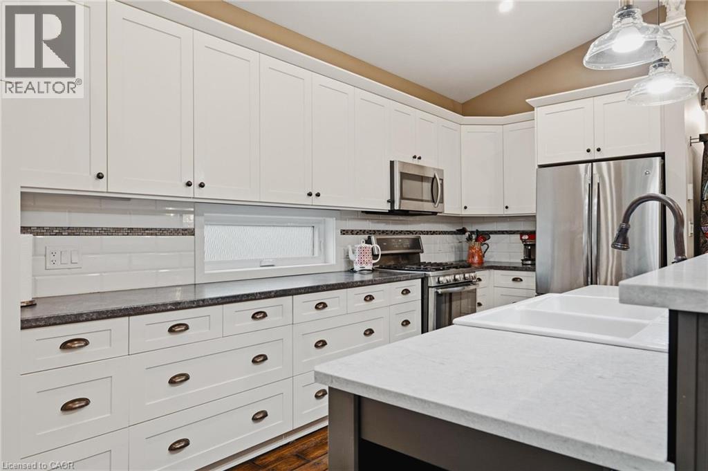 153 James Street, Seaforth, Ontario  N0K 1W0 - Photo 13 - 40858499