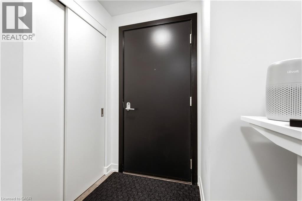 5 Wellington Street S Unit# 1011, Kitchener, Ontario  N2G 0E3 - Photo 3 - 40857981