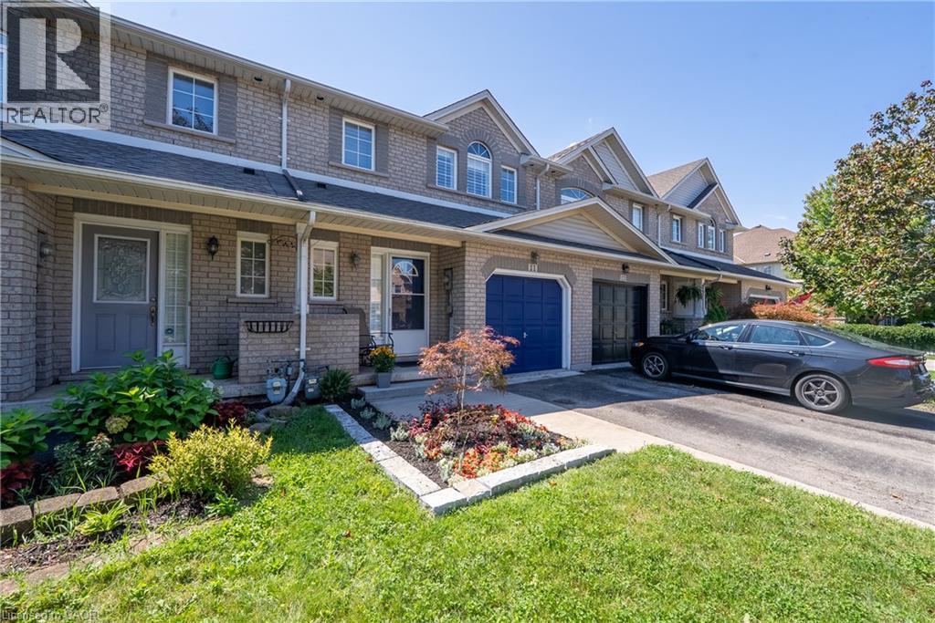 11 Elderberry Avenue, Grimsby, Ontario  L3M 5M9 - Photo 6 - 40857778