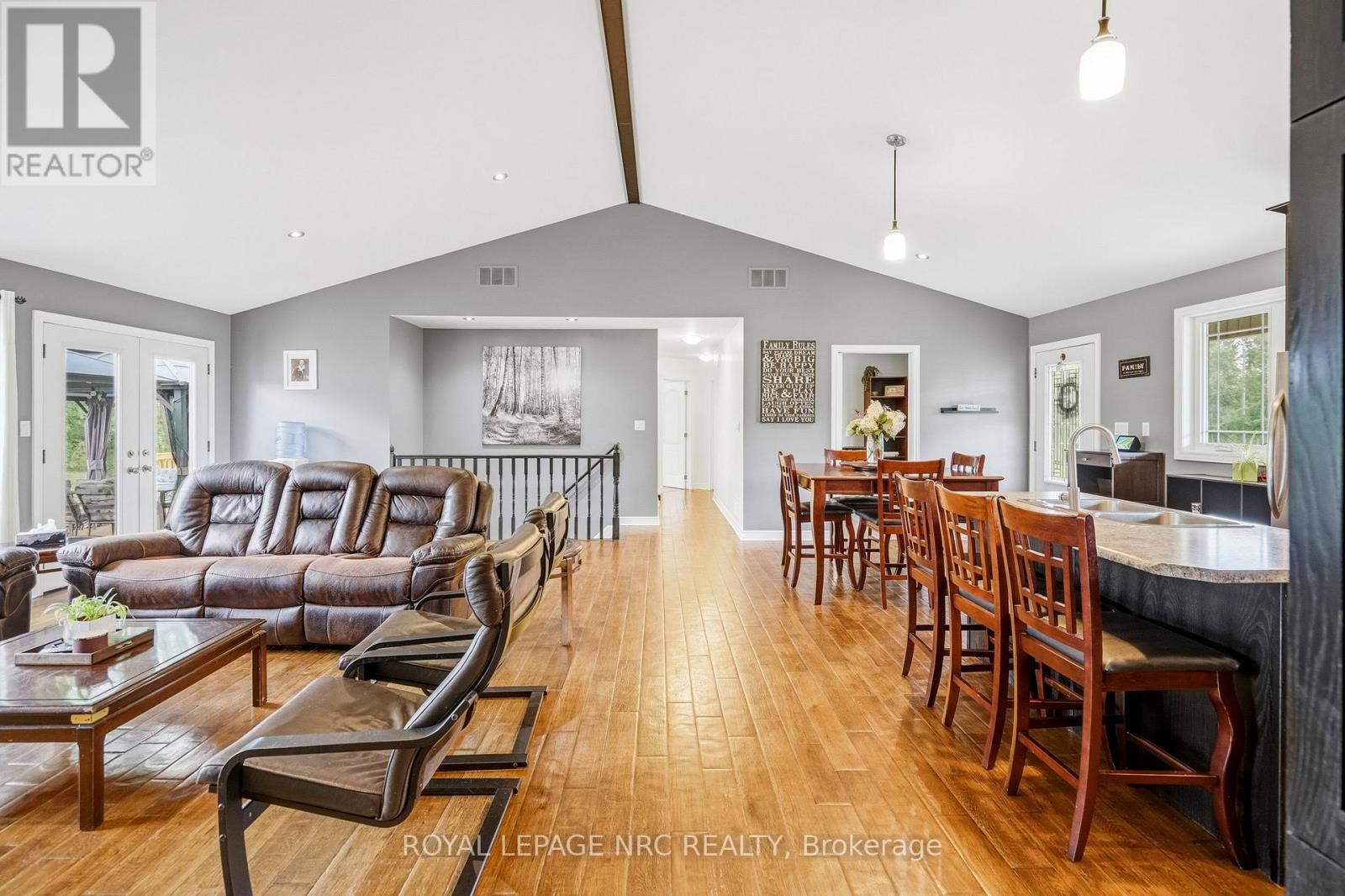 50480 Phillips Road, Wainfleet, Ontario  L0S 1V0 - Photo 4 - X13716786