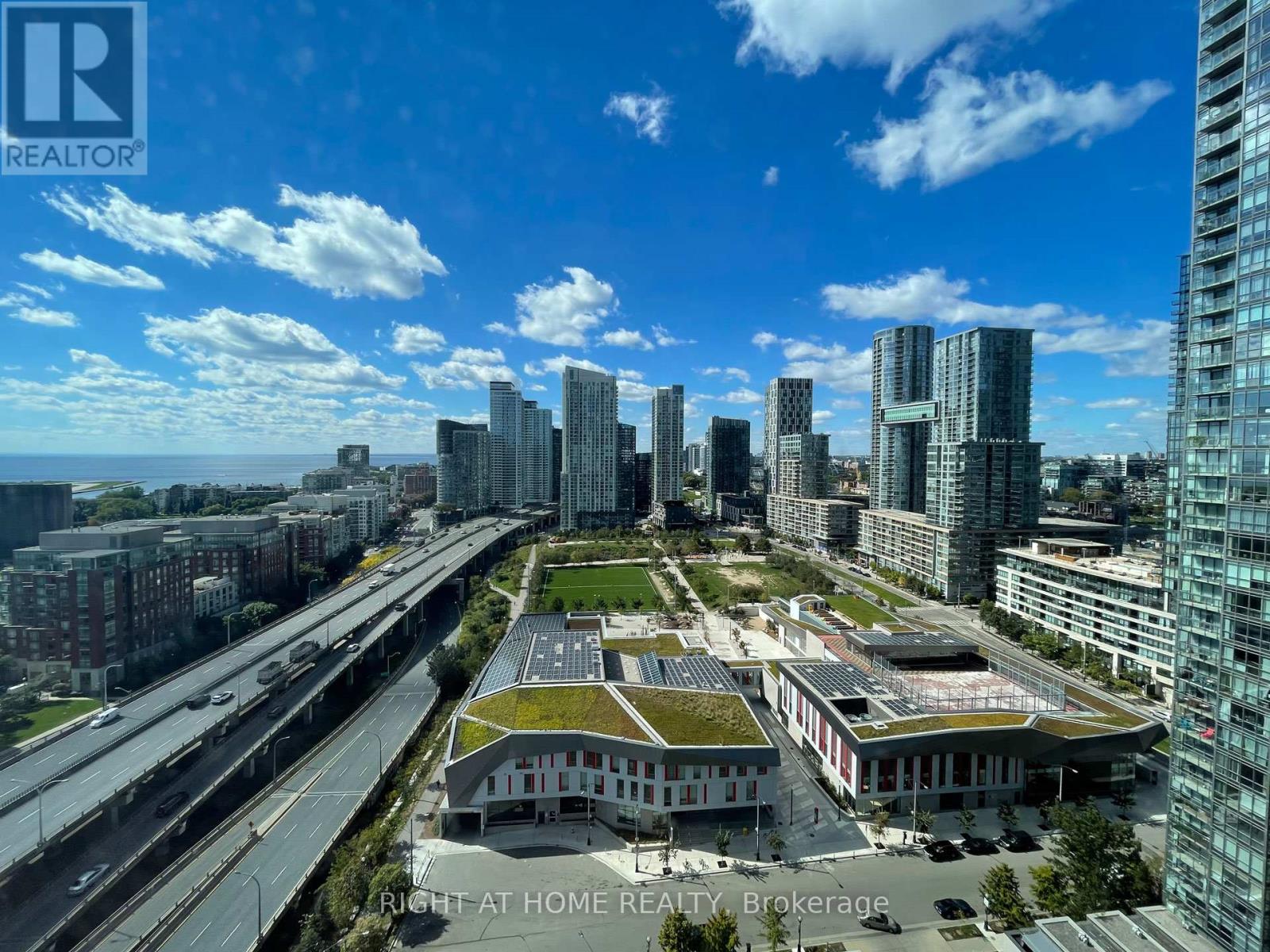 2615 - 11 Brunel Court, Toronto, Ontario  M5V 3Y3 - Photo 5 - C13716738