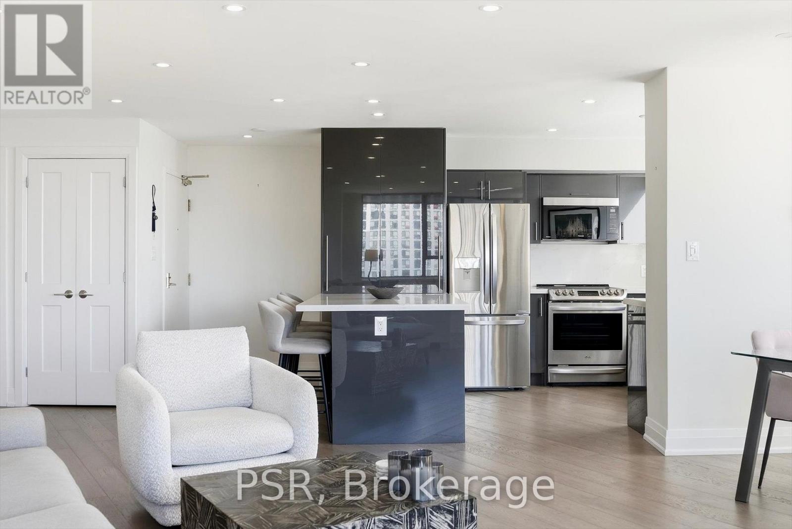 702 - 270 Queens Quay W, Toronto, Ontario  M5J 2N4 - Photo 12 - C13716768